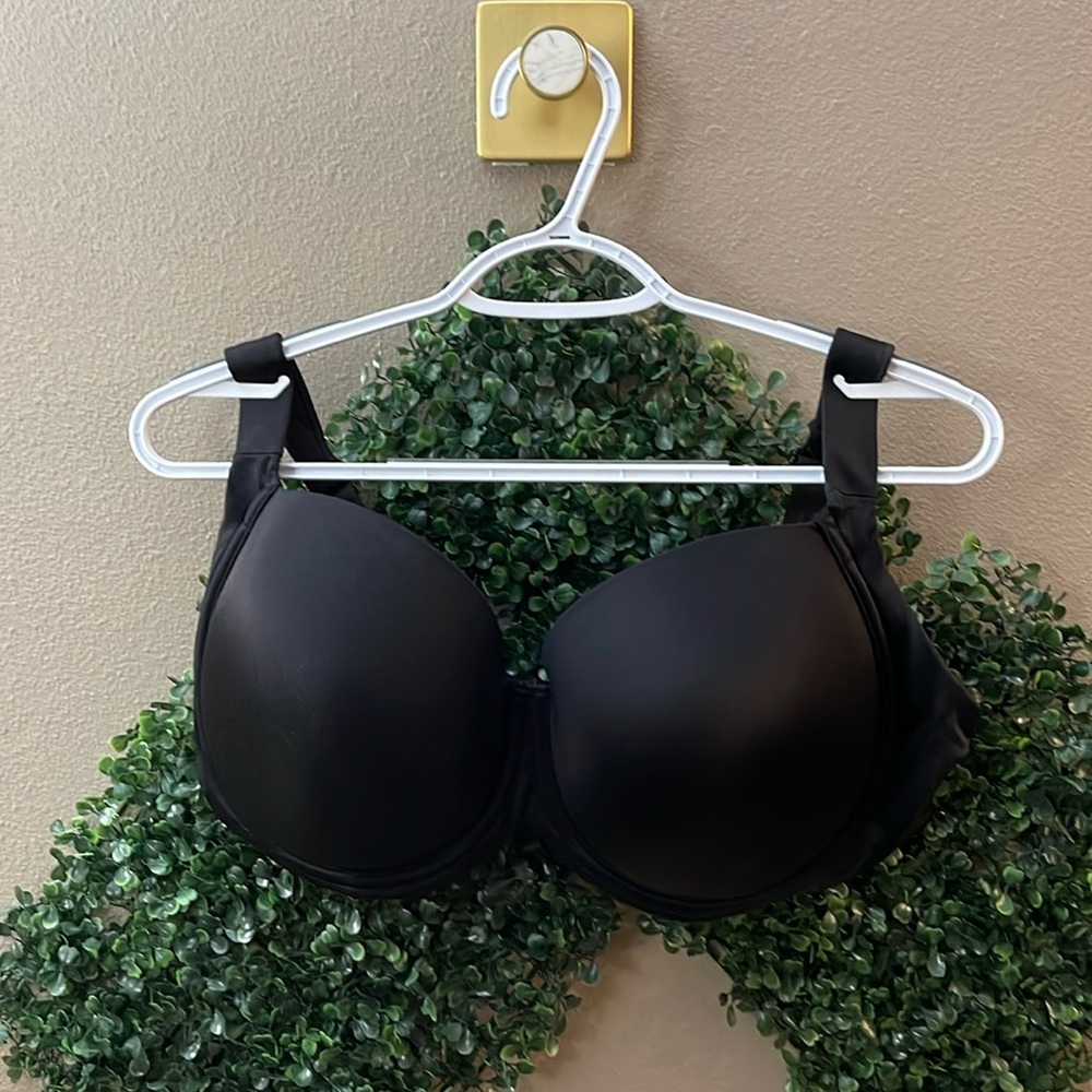 Soma Bra 40G NWT